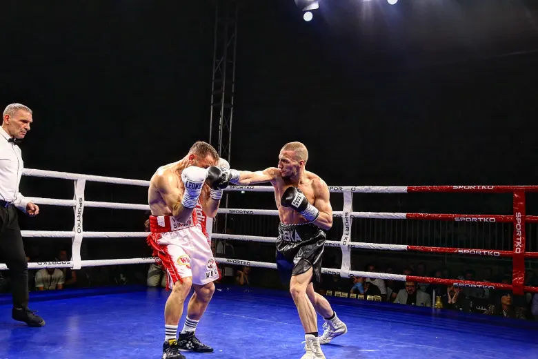 Borba u ringu na Pazar Boxing Night
